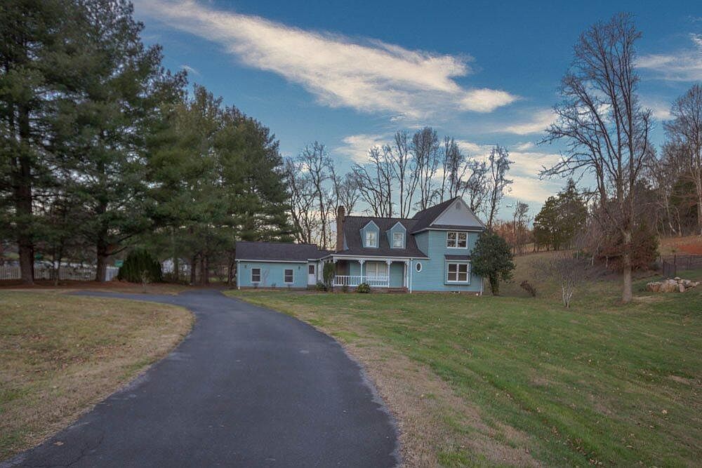 715 Powder Branch Rd, Elizabethton, TN 37643 Zillow