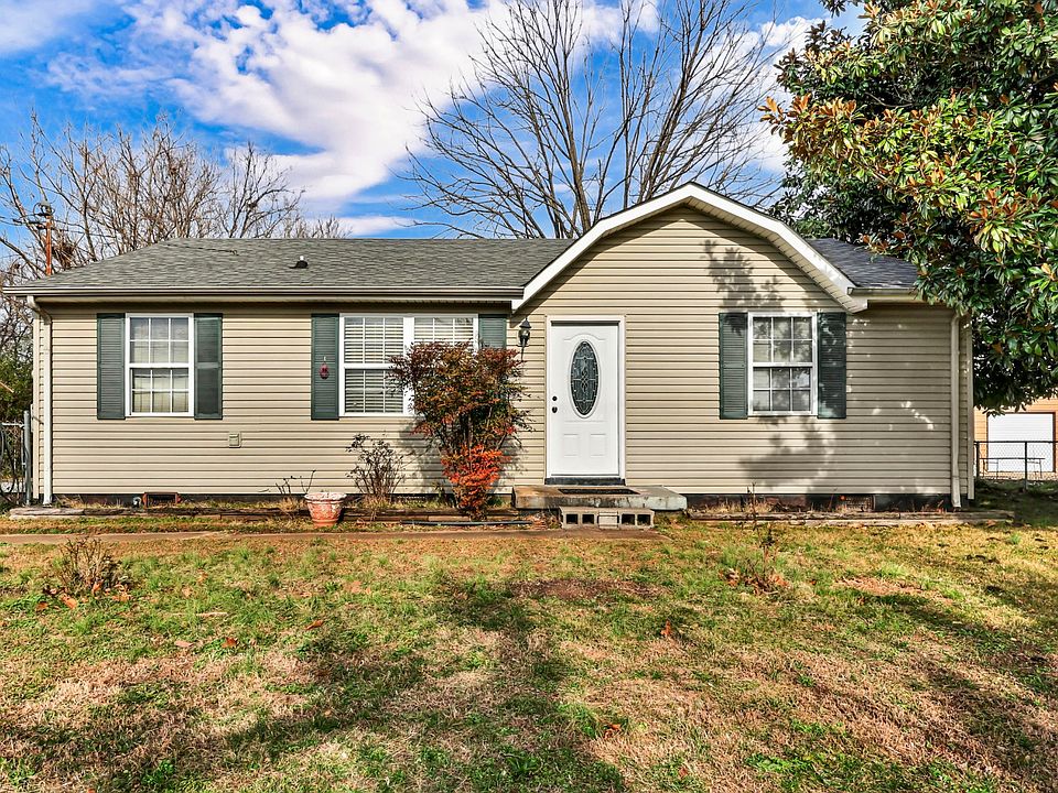 1st image of 317 Needmore Ct