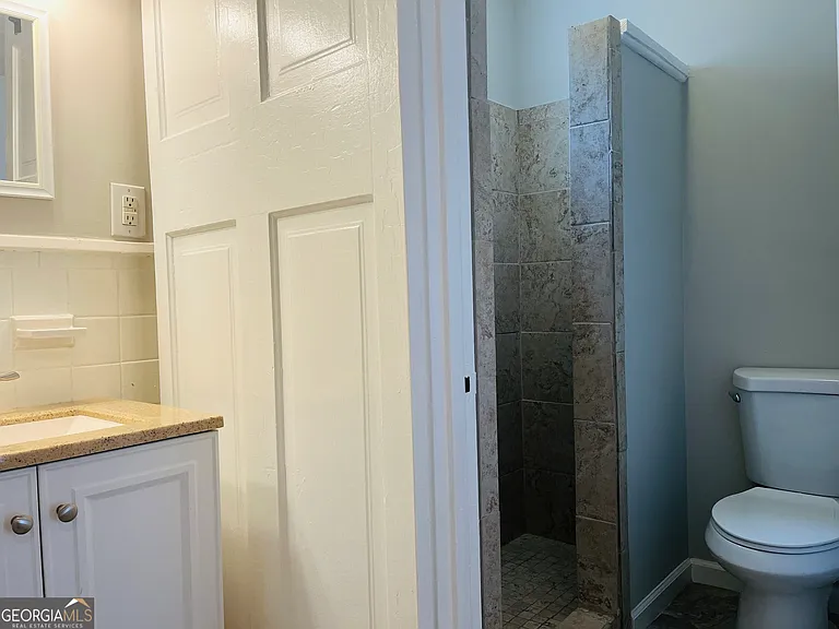 128 S Main Ave #9 — Photo 10