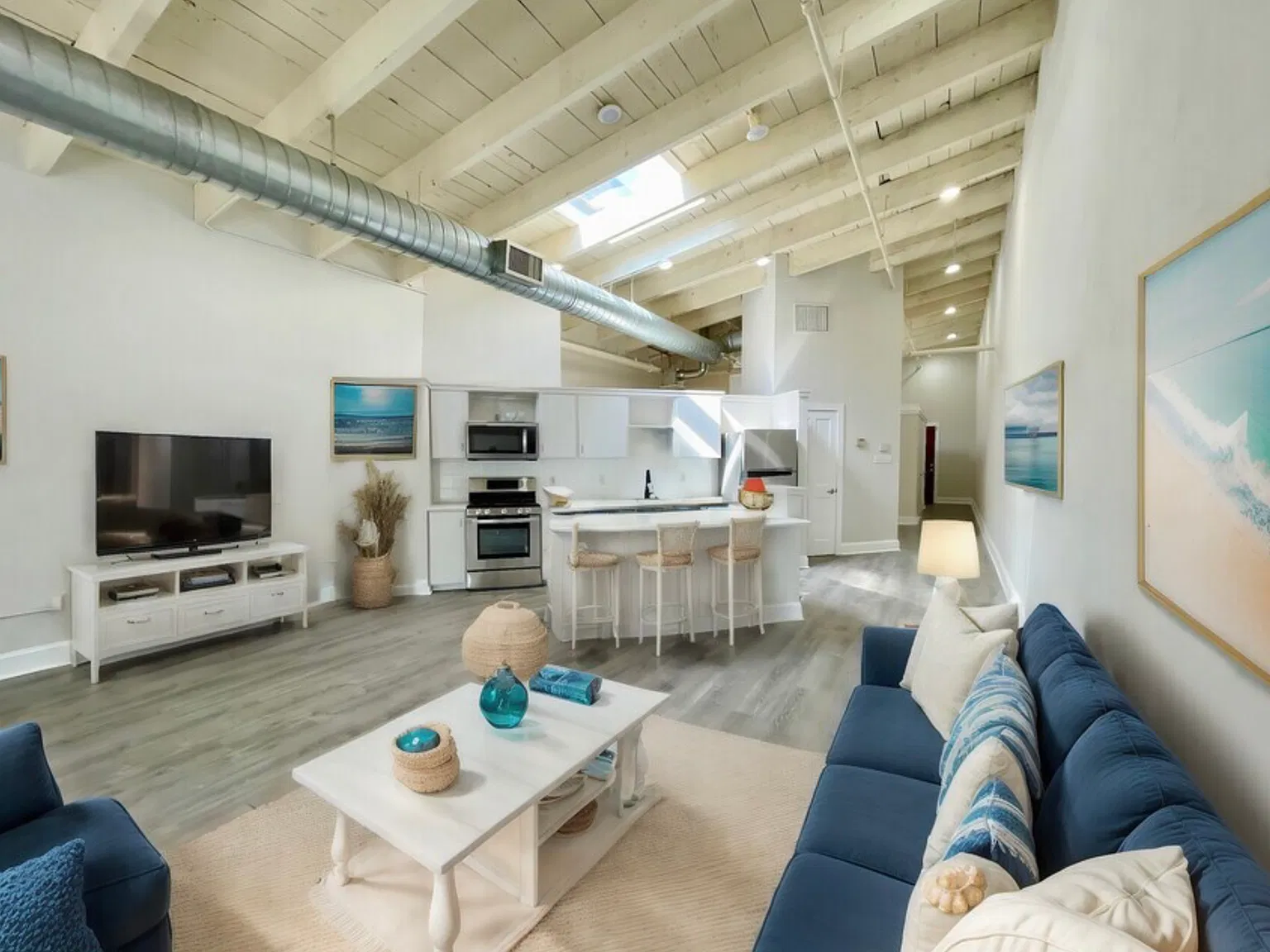 Charming Stone Exposed Loft! — Photo 3