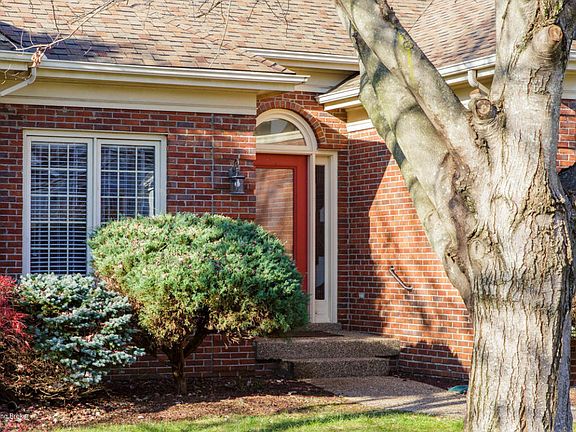 4th image of 616 Willowhurst Pl