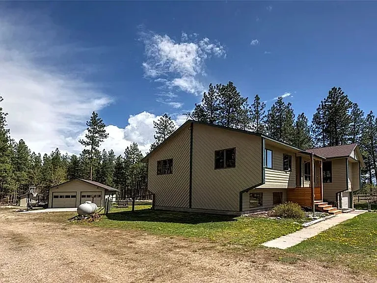 4020 Wakantanka Way — Photo 42