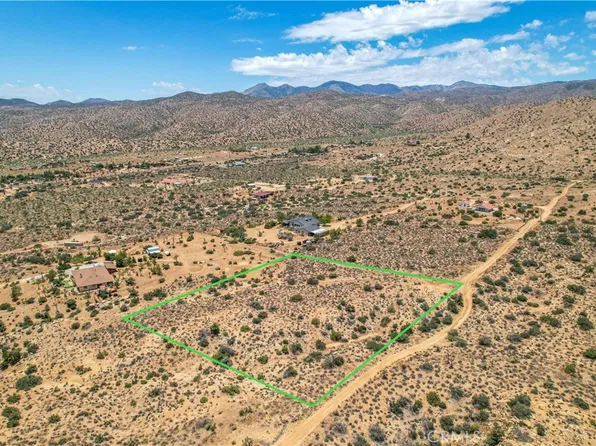 51098 Geronimo Trl #114, Pioneertown, CA 92268