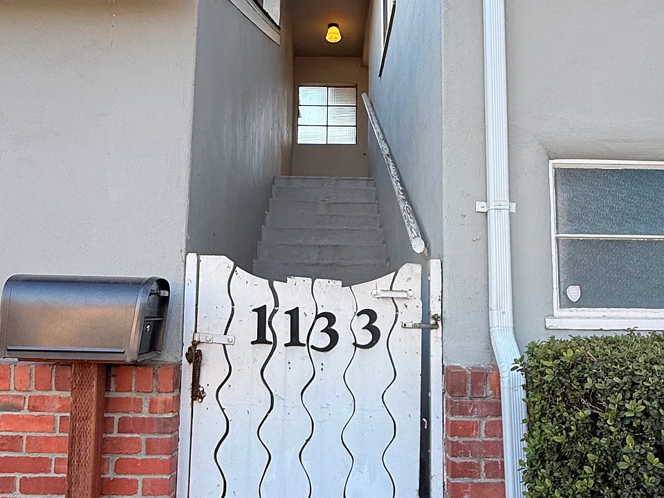 1133 Sherwood Ave #1