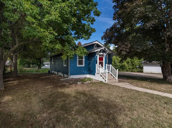 616 Lake St, Alexandria, MN 56308
