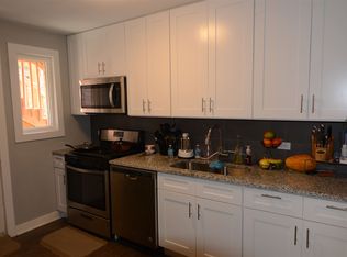 730 Walnut St #731-2W, Waukegan, IL 60085