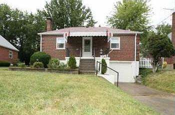 2nd image of 3064 N Hegry Cir