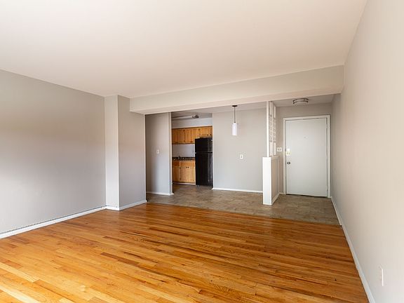 5th image of 3912 W Northern Pkwy #Hilltop400