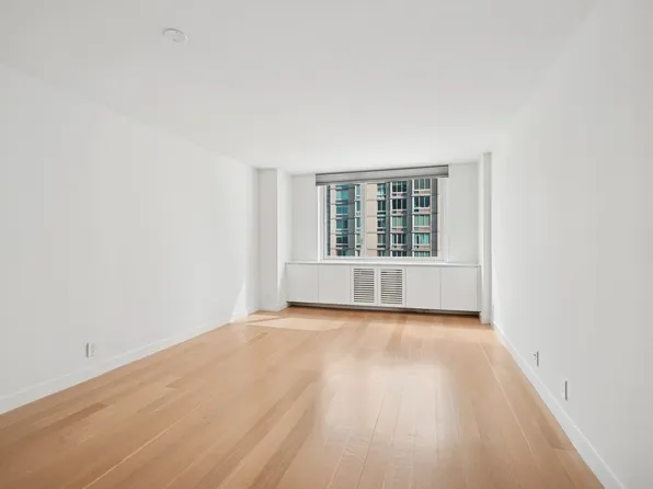 301 West 53rd Street 19H image 3 of 19