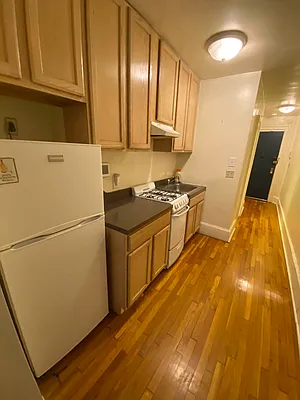 Rented by Oxford Property Group | media 39