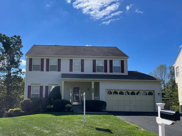 9234 Cynthia St, Manassas Park, VA 20111