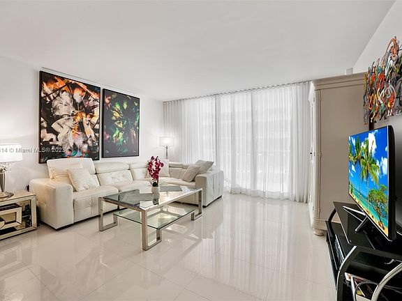 3rd image of 9801 Collins Ave Penthouse 10V
