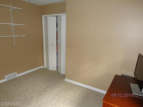 3rd image of 317 Morningside Dr