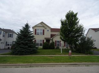2111 Greenview Dr, Woodstock, IL 60098