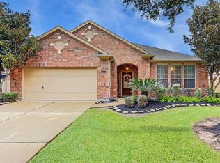 318 River Briar Ln, Richmond, TX 77406