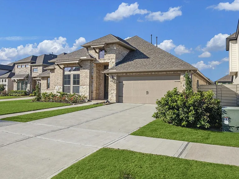 4318 Rocky Stream Ct — Photo 2