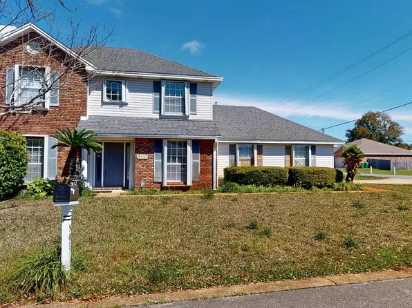 801 Forest Cove Ct, Mary Esther, FL 32569