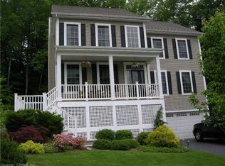 11 Washington Cir, Southbury, CT 06488