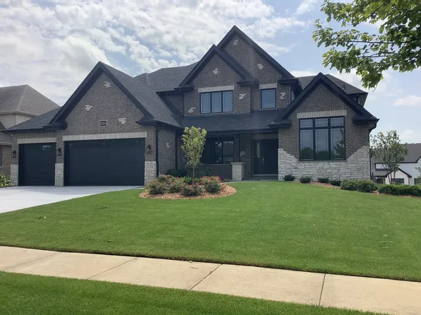 12415 Foxborough Dr, Mokena, IL 60448