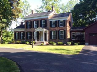 1725 Van Antwerp Rd, Niskayuna, NY 12309