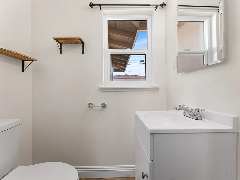 1326 W Avenue H10 — Photo 18