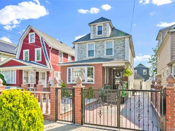 109-27 208th Street, Queens Village, NY 11429