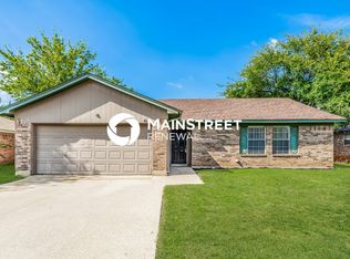 4119 Gentle Springs Dr, Arlington, TX 76001