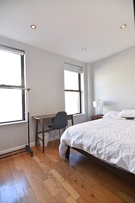 Rented by Bohemia Realty Group | media 29