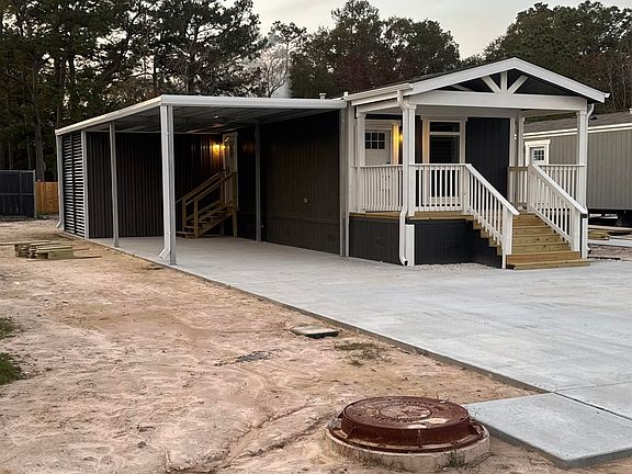 3rd image of 5686 Brady Cir
