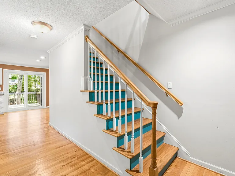 1424 Brookwood Dr — Photo 22