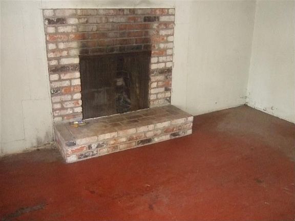 2nd image of 4025 Washington Ave