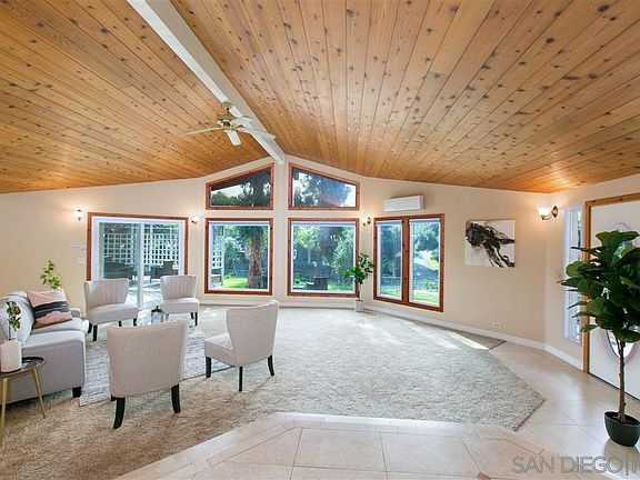2nd image of 2948-52 Ross Ln