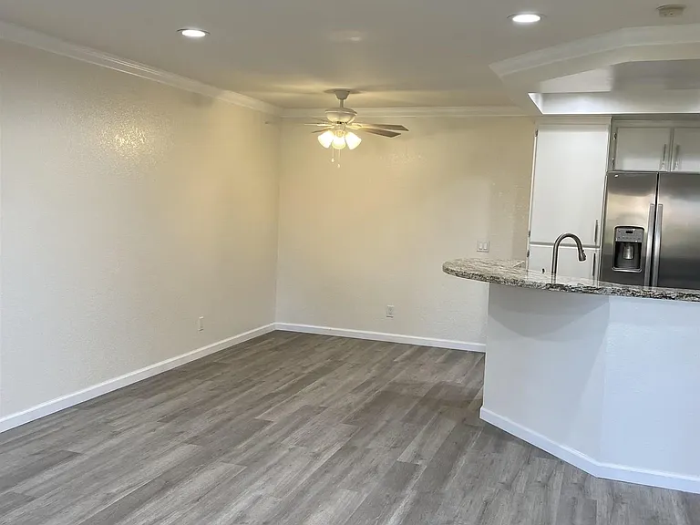 12530 Carmel Creek Rd #127 — Photo 3