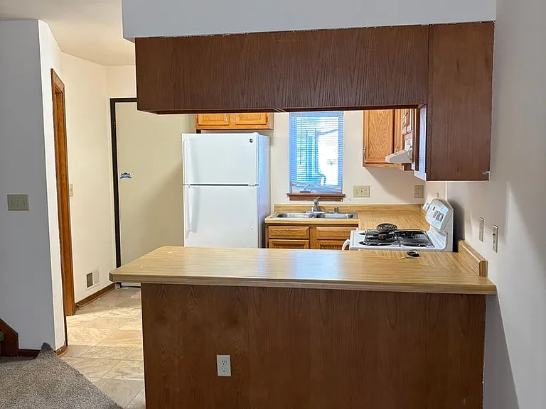 530-532 Partridge Ct #534 — Photo 2