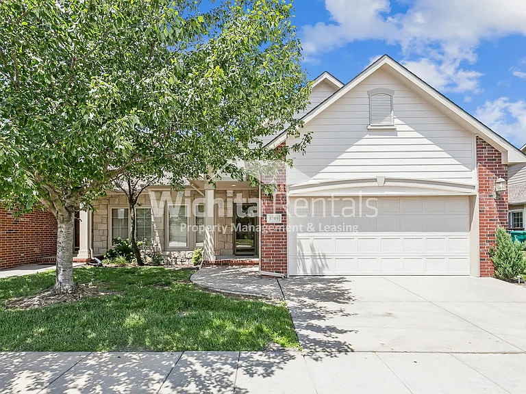 1707-1709 Chapel Hill — Photo 1