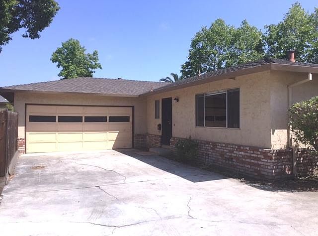 1st image of 1138 Montebello Dr #B