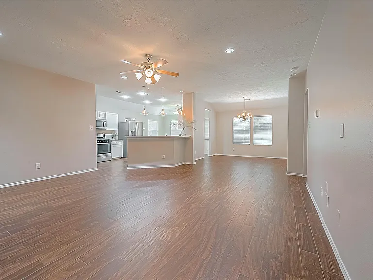 11 Yarrowdale Ct — Photo 5