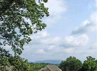 50 Thornbriar Ct, Travelers Rest, SC 29690