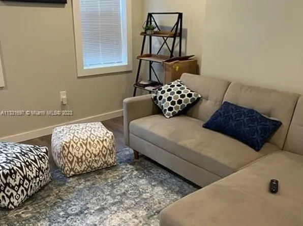 1247 S Newkirk St, Philadelphia, PA 19146