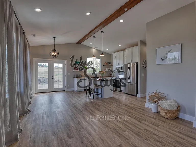 847 Lincoln Dr #201 — Photo 14