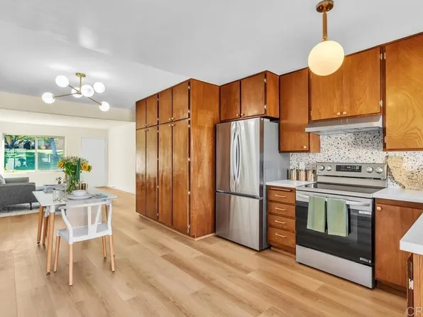 8750 Wahl St, Santee, CA 92071
