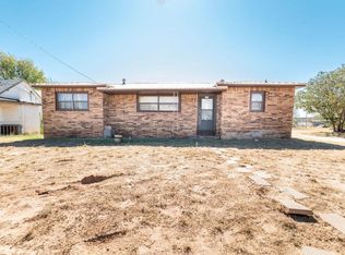 310 NE 11th St, Big Spring, TX 79720