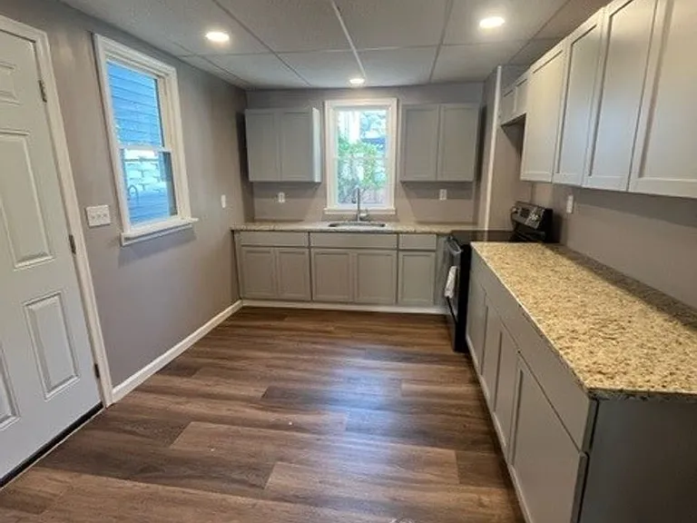 40 E Ridge St — Photo 5