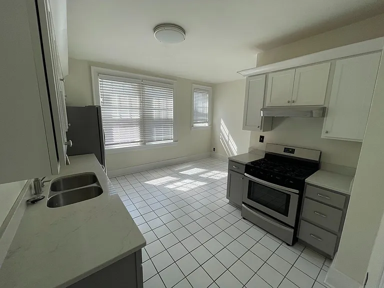 2101 N Pennsylvania St #5 — Photo 5