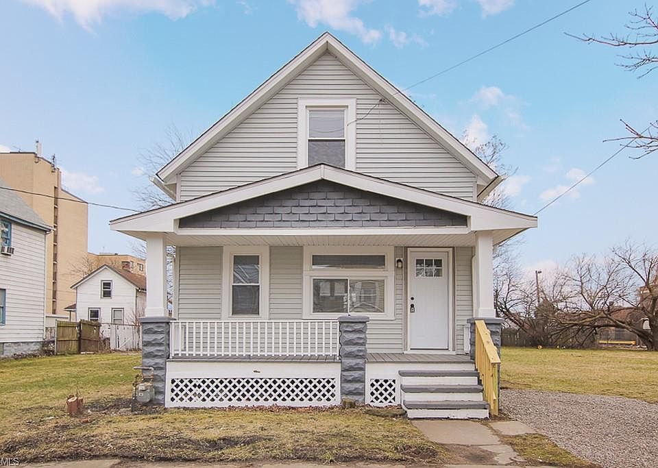 1st image of 2203 Seymour Ave