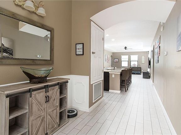 3rd image of 3479 Somerset Park Dr