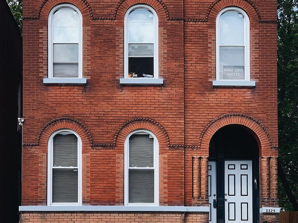 1st image of 3325 California Ave #2