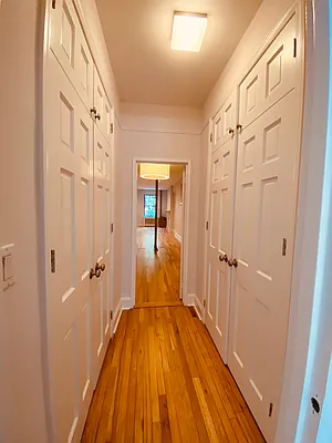 Rented by Metropolis Real Estate of Manhattan | media 12