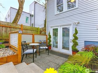 8008 Roosevelt Way NE #B, Seattle, WA 98115