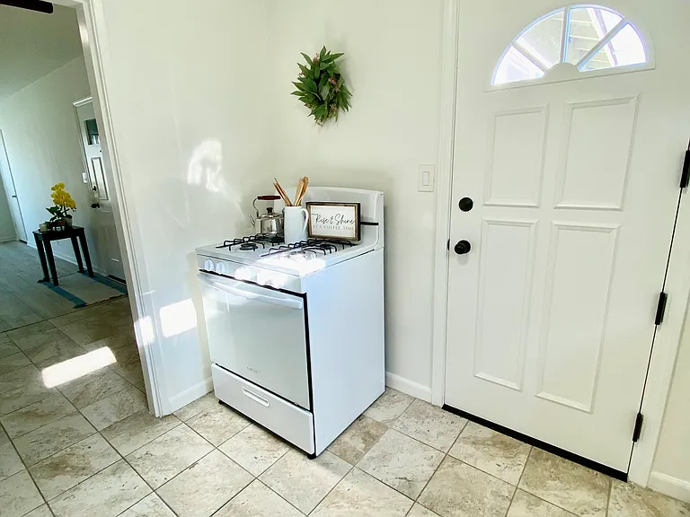 Gas stove